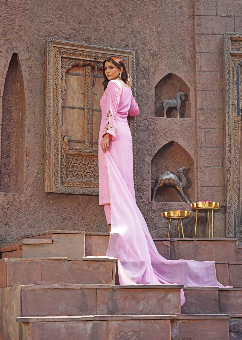 Nargis - Image 8