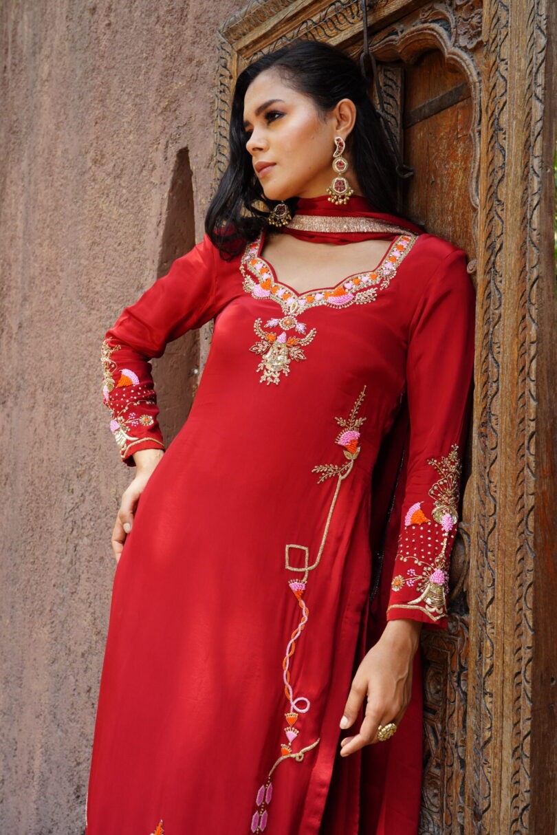 Zeenat - Image 4